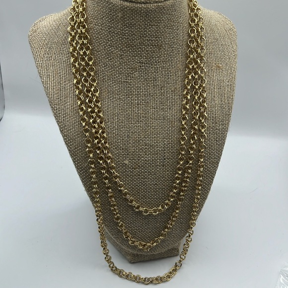 Triple Chain Gold Necklace. - Picture 1 of 6